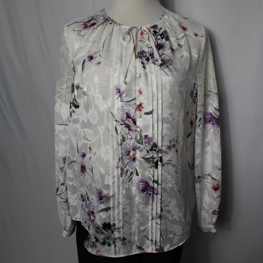 White House Black Market White Top with Lavendar Floral Print Women's Size 14P